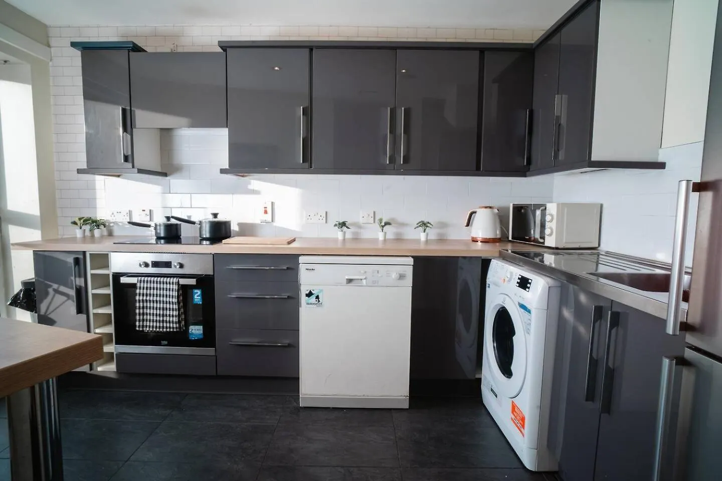 Central Duplex Apartment In Belfast City Centre